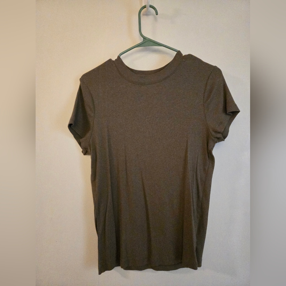 Brown Short Sleeve Ribbed T-Shirt